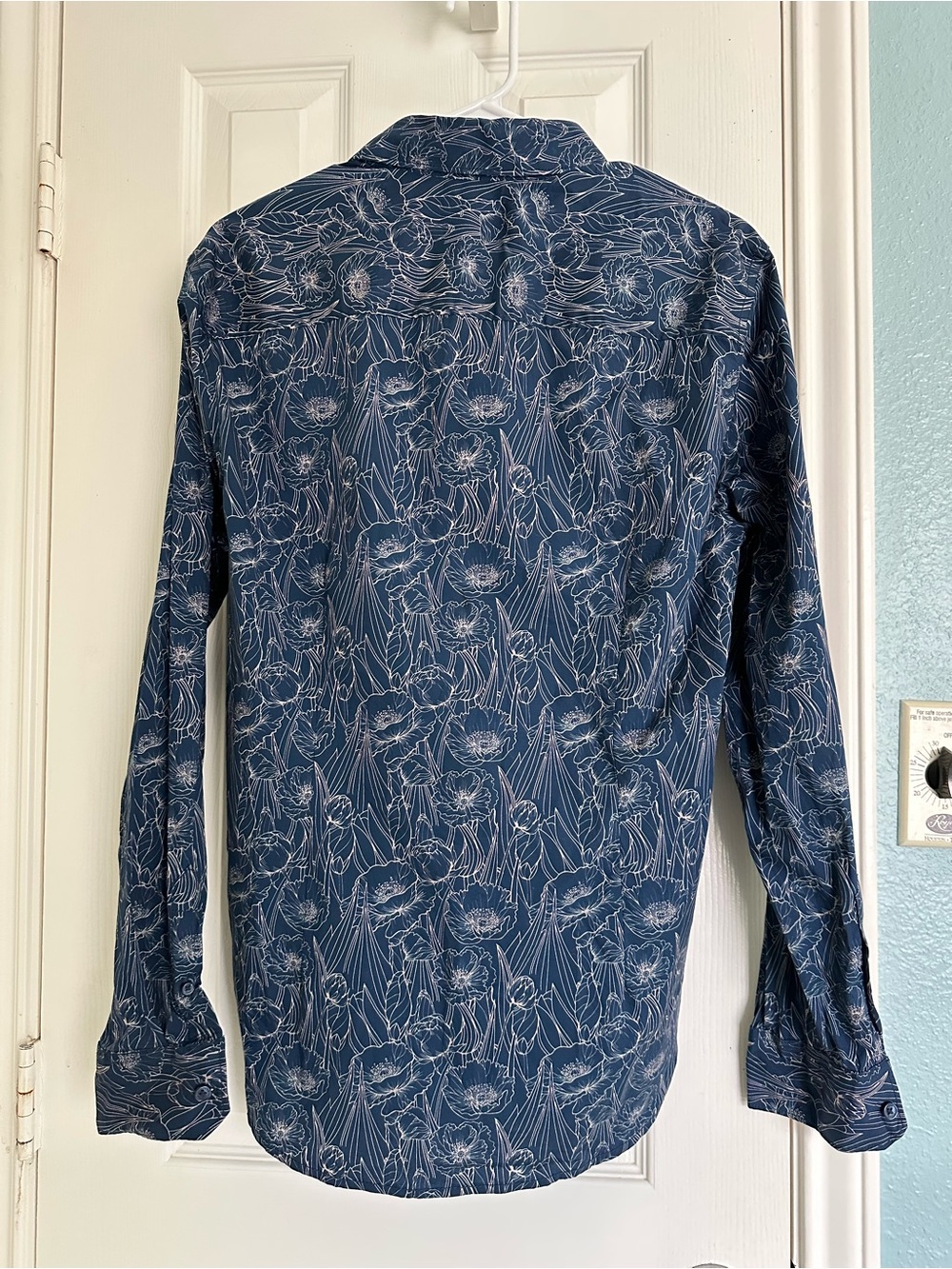 Guess Los Angeles Shirt Mens M Blue Floral Long Sleeve Cotton Stretch Button Up - Picture 4 of 7